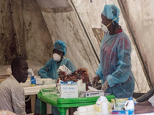 DSÖ: Ebola ile mücadelede zorlanıyoruz