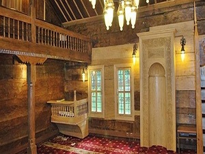 Çivisiz camiler, zamana meydan okuyor