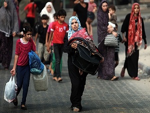 İsrail'in katliamından kaçıyorlar