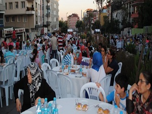 Ümraniye'de 6 bin kişi Gazze için dua etti