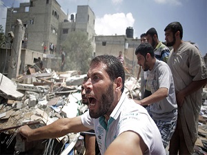 İsrail hastane vurdu