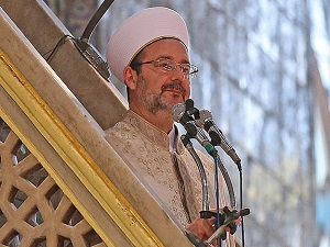 İslam alemini Gazze için duaya çağırdı