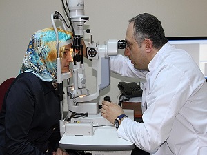 Göz lazer merkezlerine çeki düzen