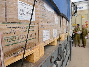 Mısır yardım konvoylarının Gazze'ye geçişine izin vermiyor