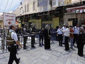 Mescid-i Aksa'da namaza yaş sınırlaması