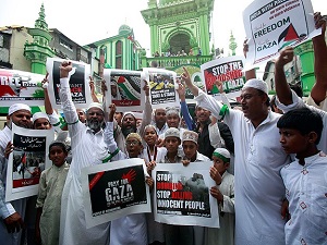 Dünyanın dört bir yanında İsrail'e tepkiler büyüyor