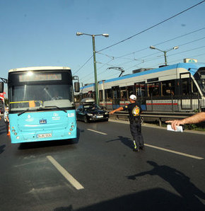 Halk otobüslerine trafik denetimi