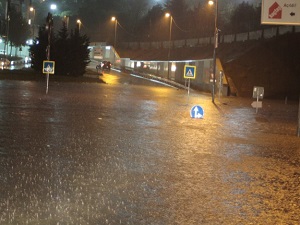 Yağış İstanbul'a 10 günlük su bıraktı