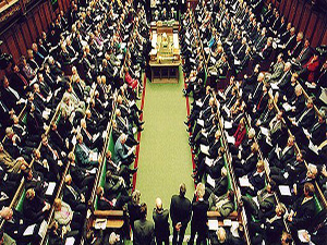 Hükümetin Gazze politikası Müslüman Bakanı istifa ettirdi