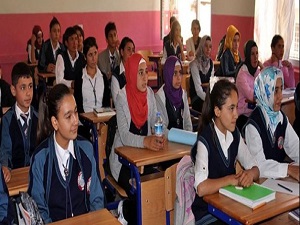 Kızların okullaşması arttı