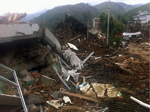 Çin'deki depremde ölenlerin sayısı 589'a yükseldi