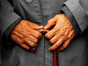 Kemik Erimesi 50 Yaşın Üzerindekileri Tehdit Ediyor