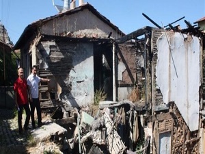 Kastamonu'da metruk binalar korku salıyor