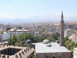 9 Asırlık Cami Kebir'in İlginç Hikayesi