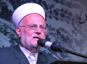 'İsrail Aksa'yı bölüyor'