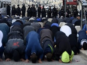 Mescid-i Aksa'da Cuma gerginliği