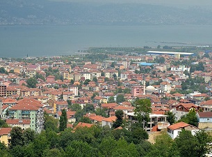Depremin enkazından doğan şehir