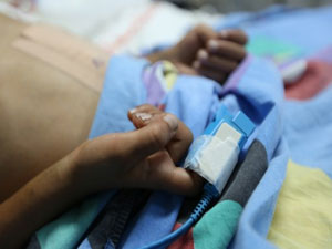 Gazze ilaç bekliyor