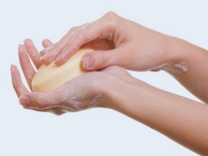 Siğillerden korunmak için sabuna dokunmak şart