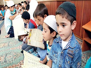 Türkiye'ye Kur'ân öğrenmeye geliyorlar