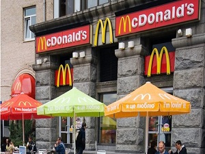 Moskova'daki dört McDonald's şubesi geçici olarak kapatıldı