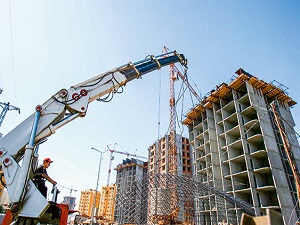 Binalarda kolay tutuşur malzeme kullanılıyor