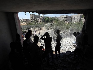 Gazze'de Filistinli bir gazeteci hayatını kaybetti