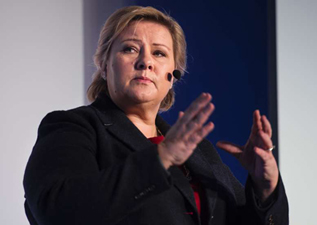 Norveç Başbakanı IŞİD'i Hadis-i Şerifle protesto etti