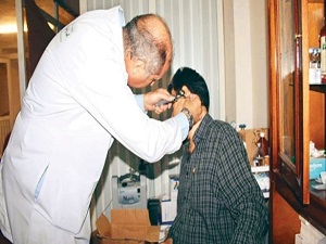 Suriyeli doktorlar kampta çalışacak