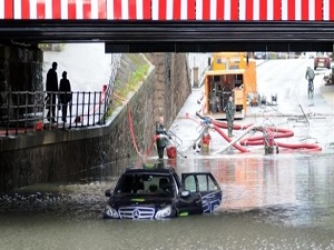 Danimarka'yı sel vurdu