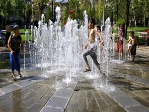 Süs havuzlarında çocukları bekleyen tehlikeler