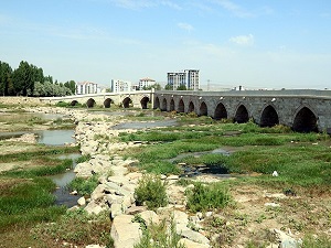 Kuraklık Kızılırmak'ın debisini düşürdü