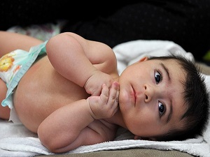 Annenin stresi bebeğe gaz yapıyor