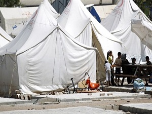 Lübnan'daki Suriyeliler için ilk mülteci kampı