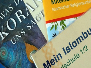 Almanca İslam dini ders kitabı basıldı