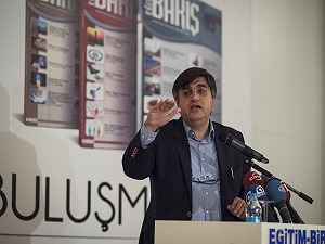 Akademisyenin maaş beklentisi uzman düzeyinde