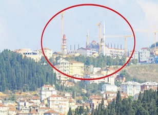 En büyük camii Avrupa’dan göründü