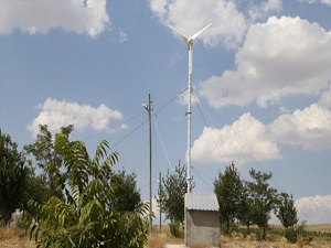 ASÜ rüzgâr türbini ile enerji üretiyor