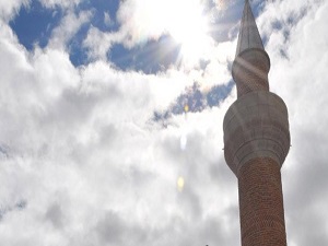 Uzay Müzesi camisi dikkat çekiyor