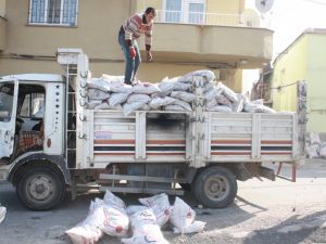 Elbistan'da SYDV 5 Bin Aileye Kömür Yardımı Yapacak
