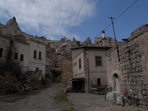 Kanserli köy 40 yıl sonra taşınıyor