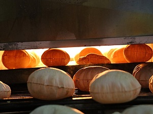 Edirne'den Suriye'ye un kamyonu