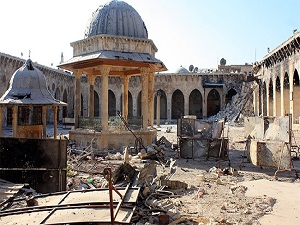 Emevi Camisi'nde yangın