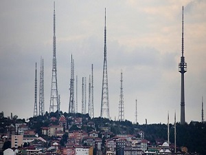 Çamlıca Tepesi görüntü kirliliğinden kurtarılıyor