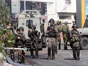 Batı Şeria'da 11 Filistinli gözaltında