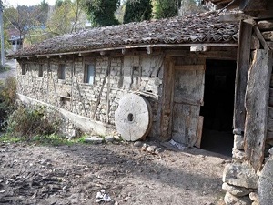 Asırlık Su Değirmeni, Teknolojiye Direniyor