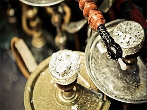 Bir nargile içimi 5 paket sigaraya eşdeğer