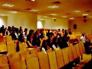 Akademik uzmanlar da tazminat istiyor