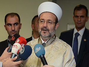 Amacımız camileri hayatın kalbine çekebilmek