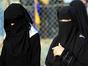 Paris Operası'nda peçe takan seyirci salondan atıldı